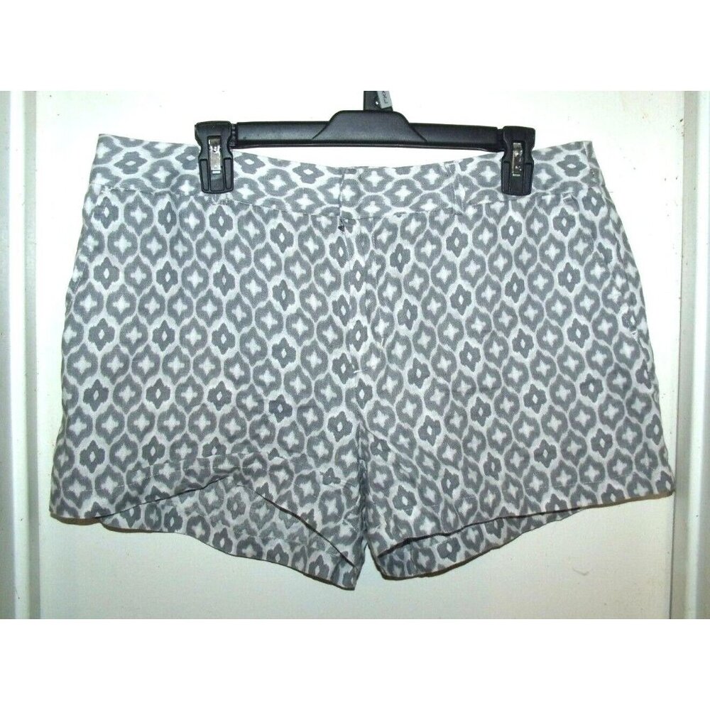 Cynthia Rowley Gray White Geometric Print Shorts Size 12